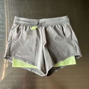 Girls’ Double Layered Run Shorts